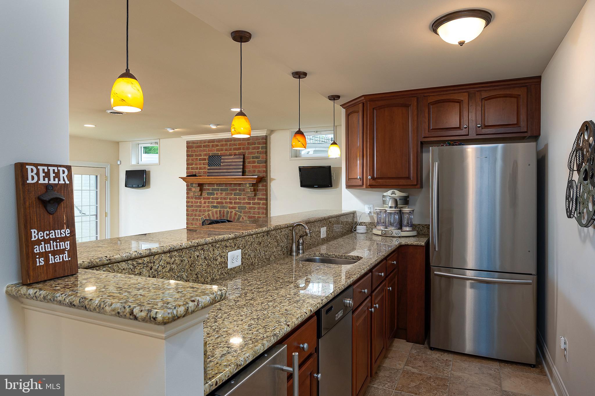 RIVER CREEK - Residential