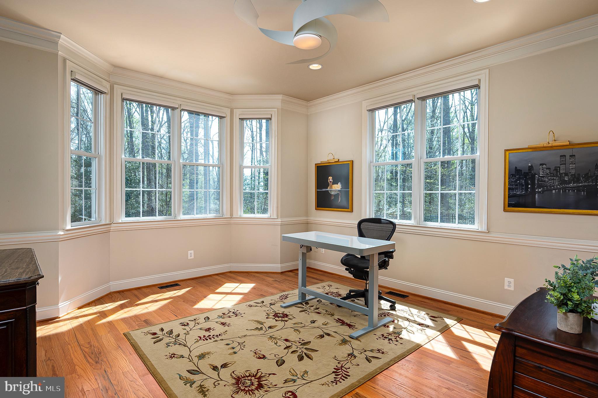 RIVER CREEK - Residential