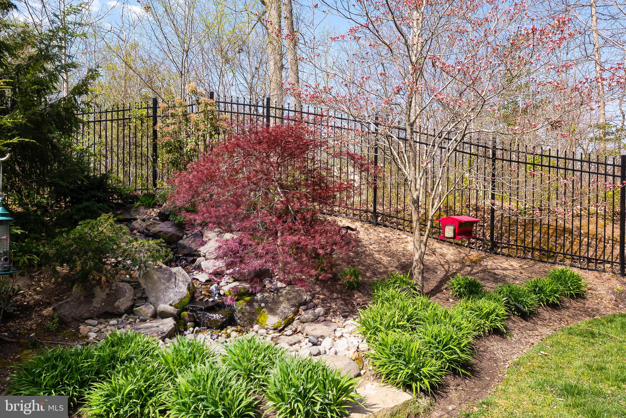 RIVER CREEK - Residential