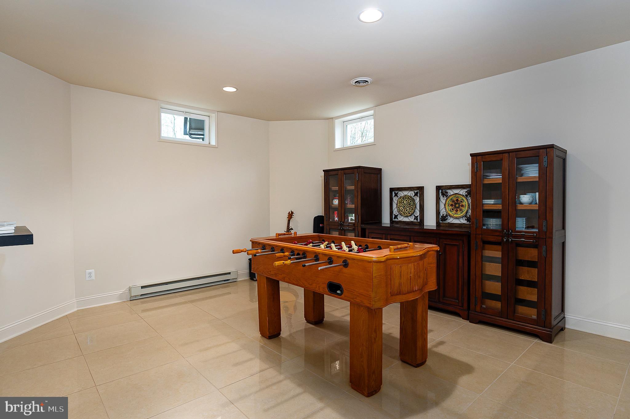 RIVER CREEK - Residential