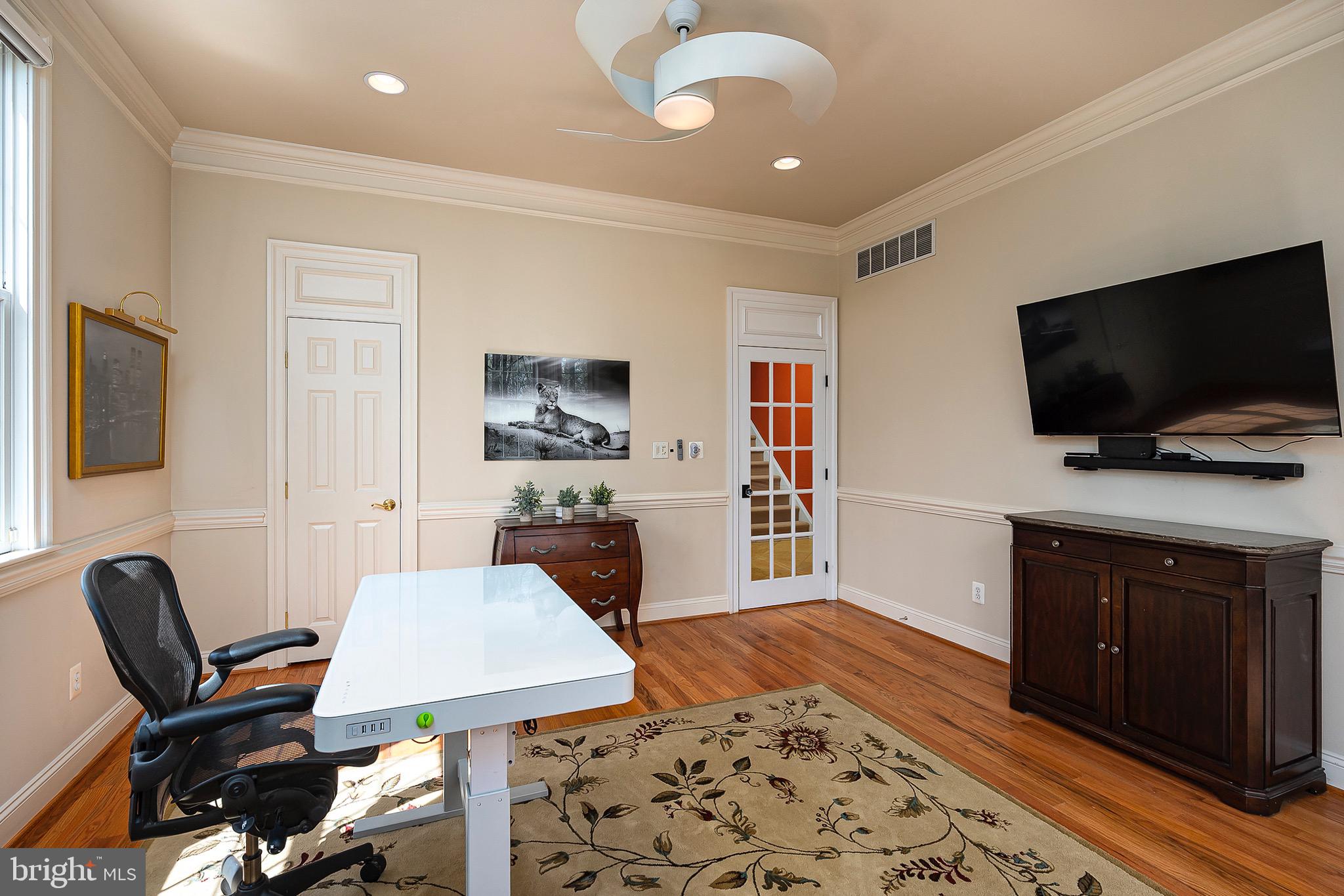 RIVER CREEK - Residential