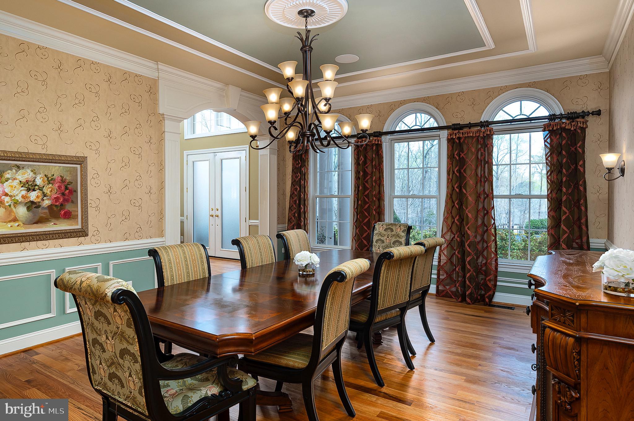 RIVER CREEK - Residential