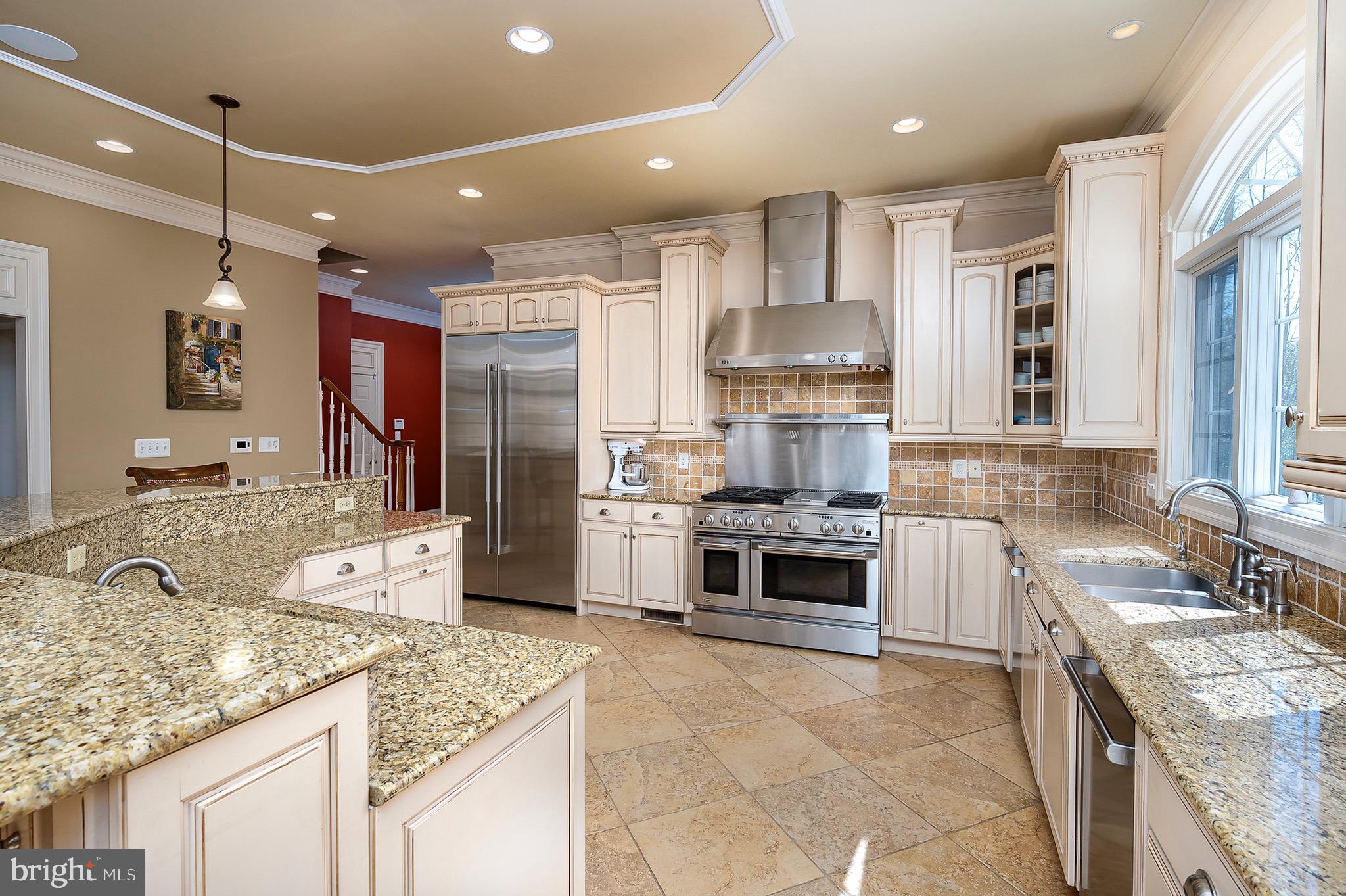 RIVER CREEK - Residential