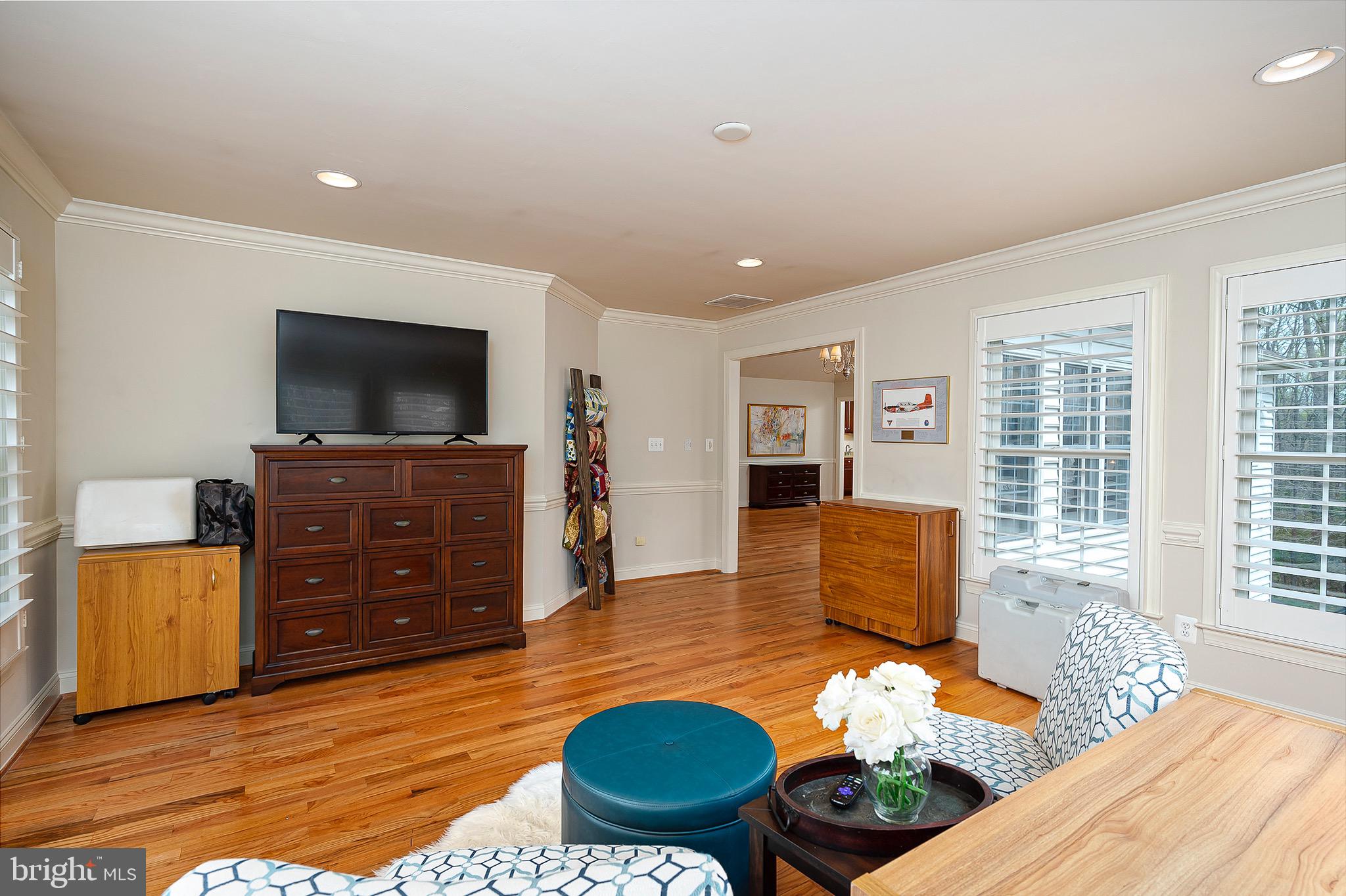 RIVER CREEK - Residential