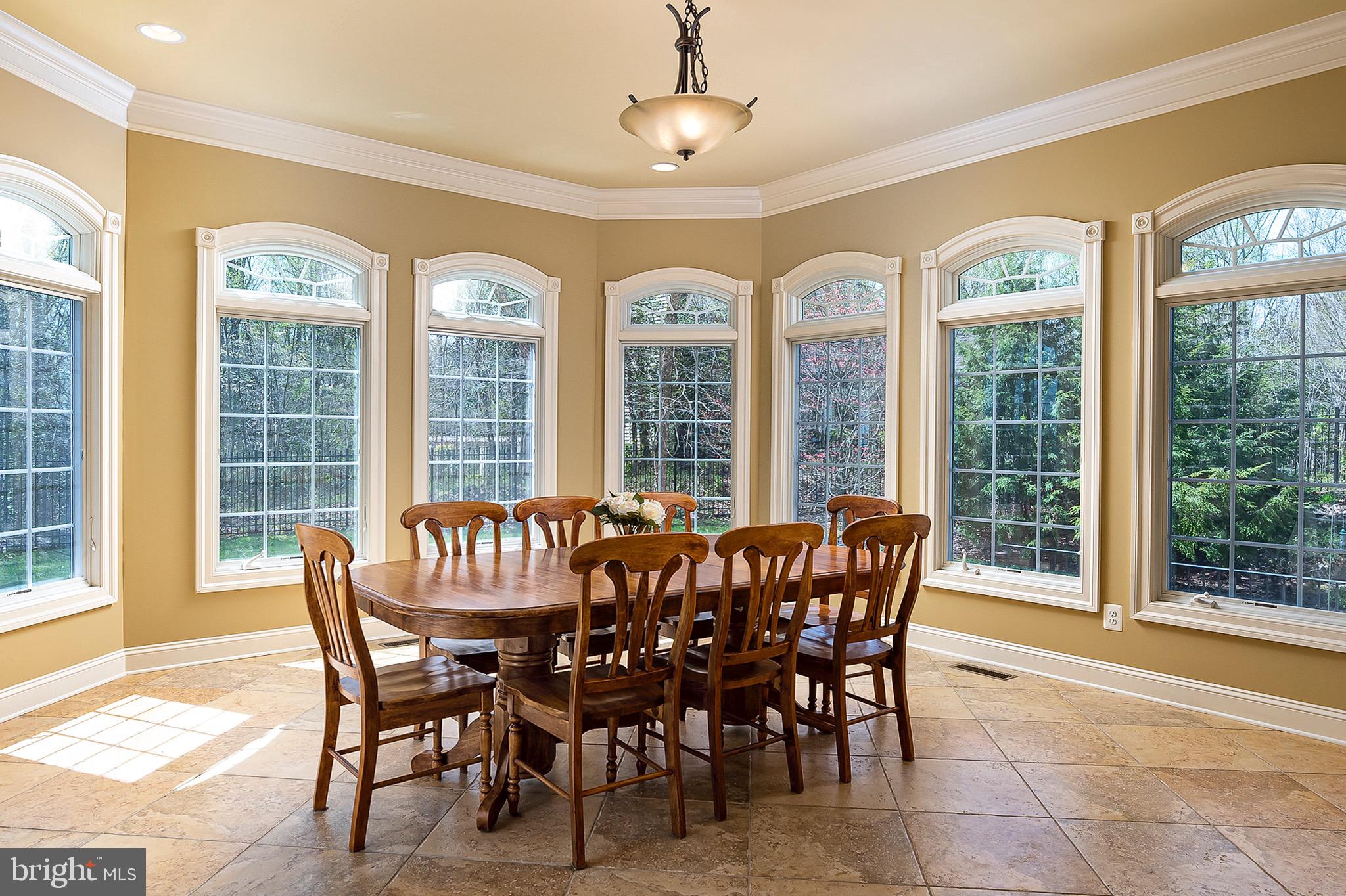 RIVER CREEK - Residential