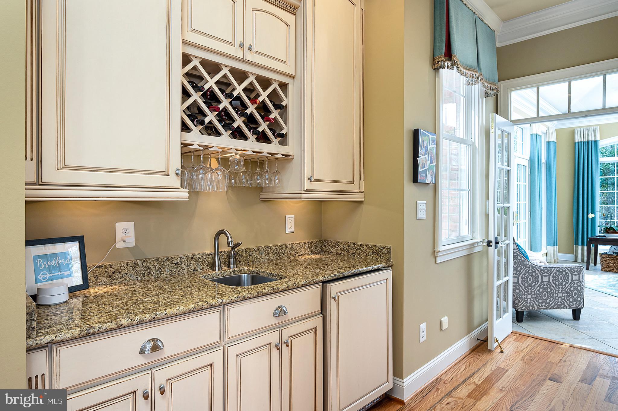 RIVER CREEK - Residential