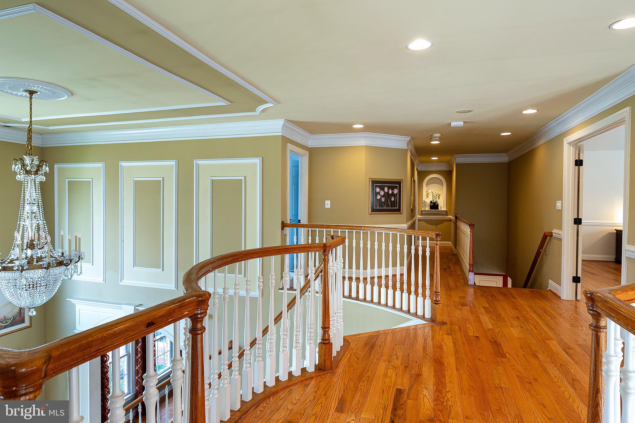 RIVER CREEK - Residential