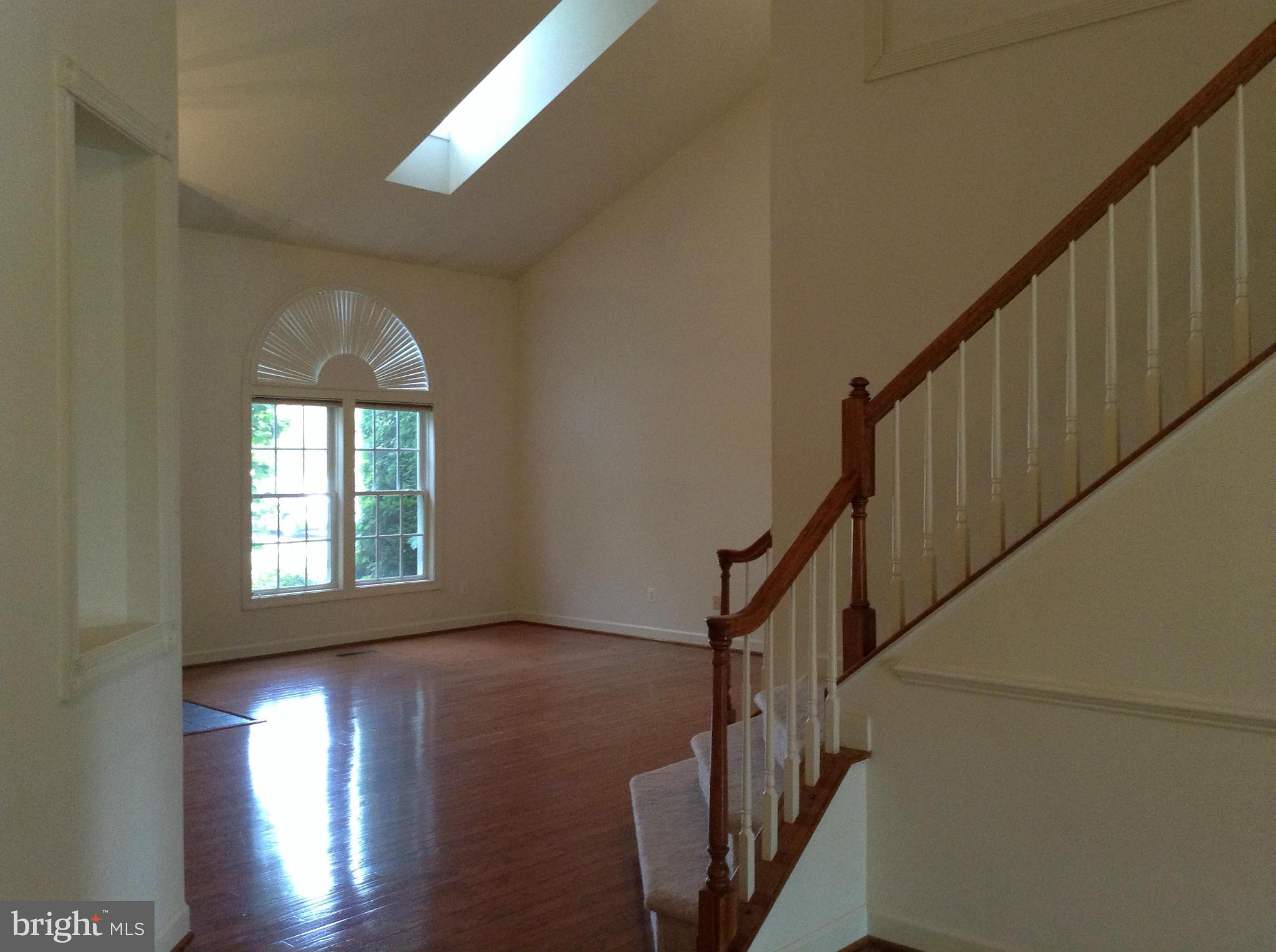 VIRGINIA OAKS - Residential