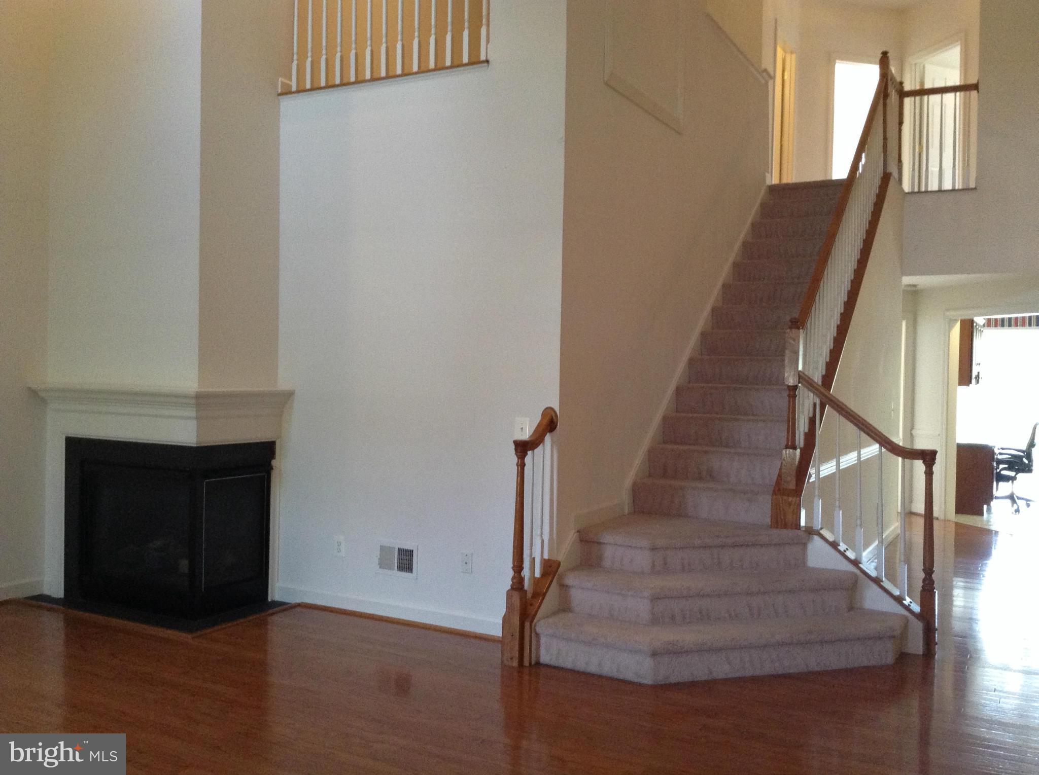 VIRGINIA OAKS - Residential