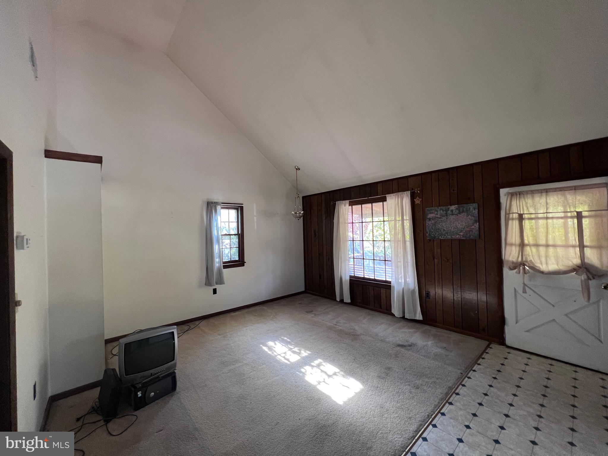 CROSSFIELD ADDITION - Residential