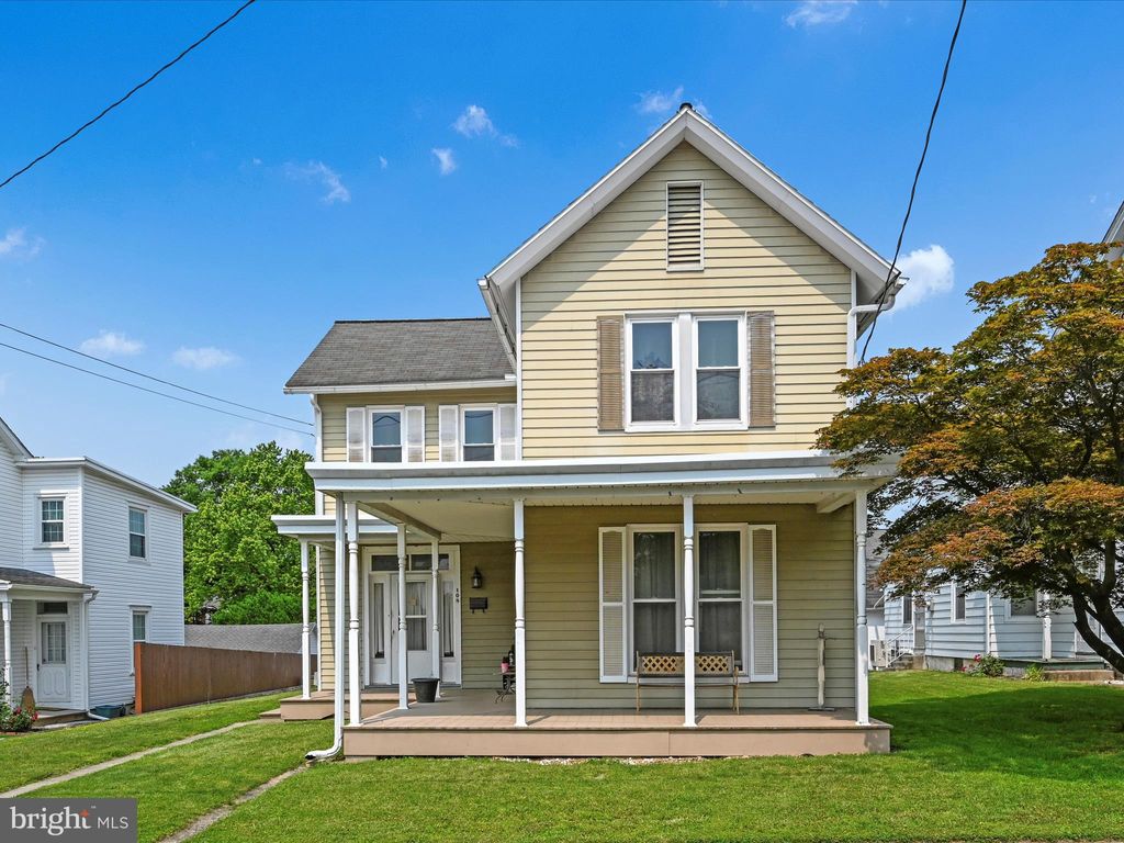 Photo of 108 S 9th Street, AKRON, PA 17501 (MLS # PALA2071276)