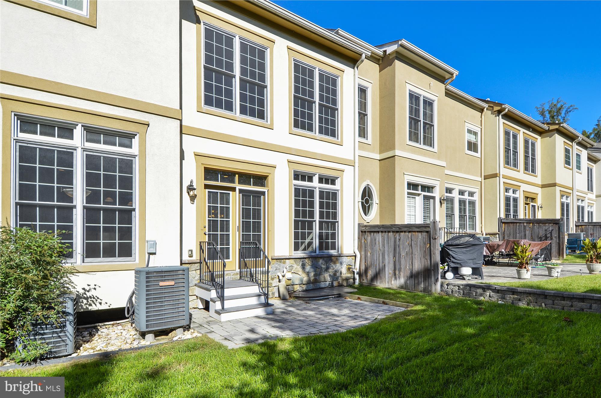 RIVER QUARRY - Residential