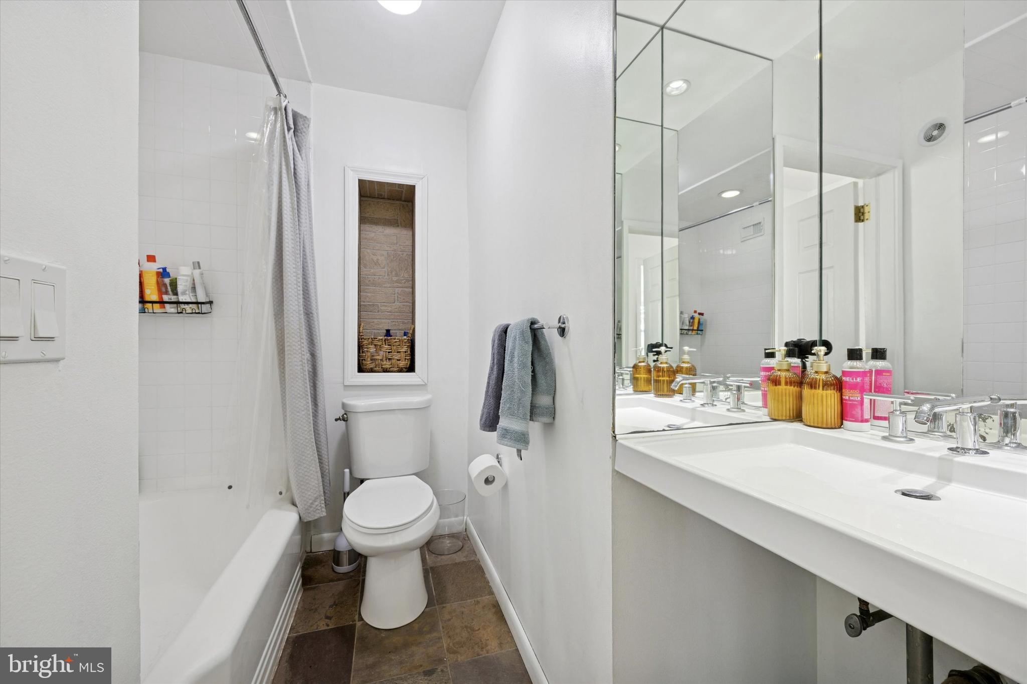 FOLSOM - Residential