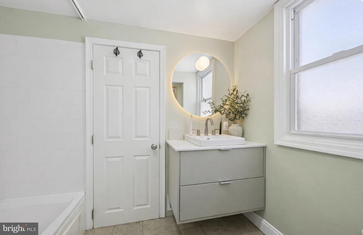 FOLSOM - Residential