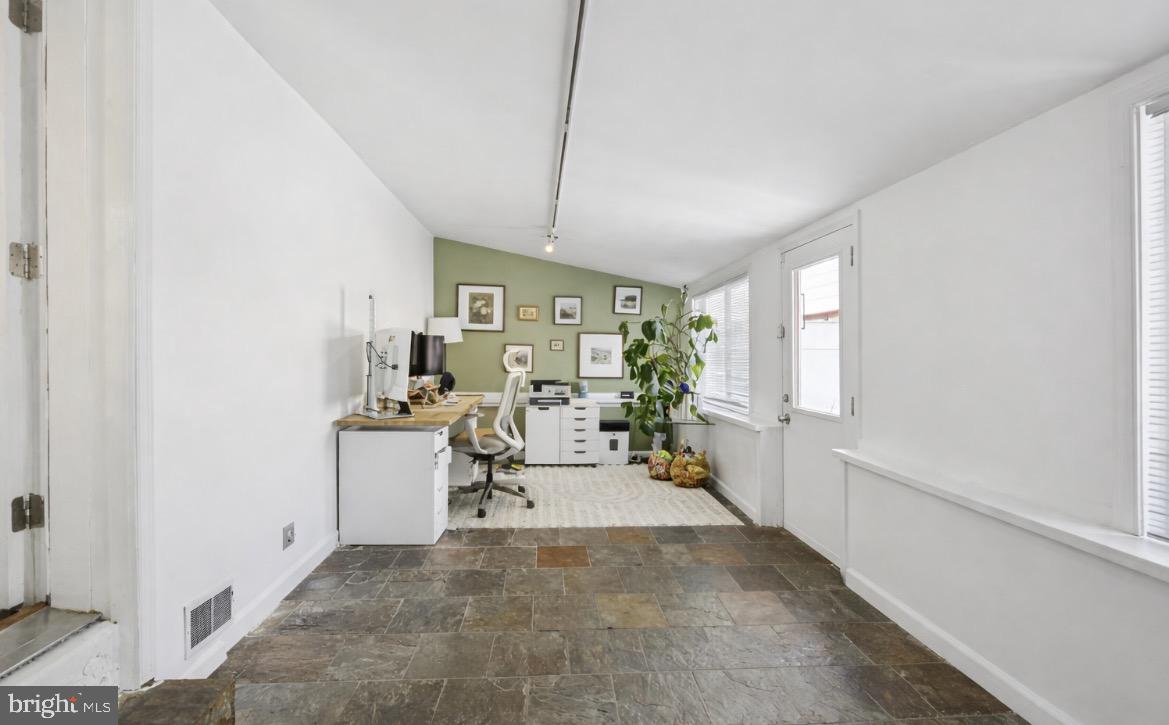 FOLSOM - Residential