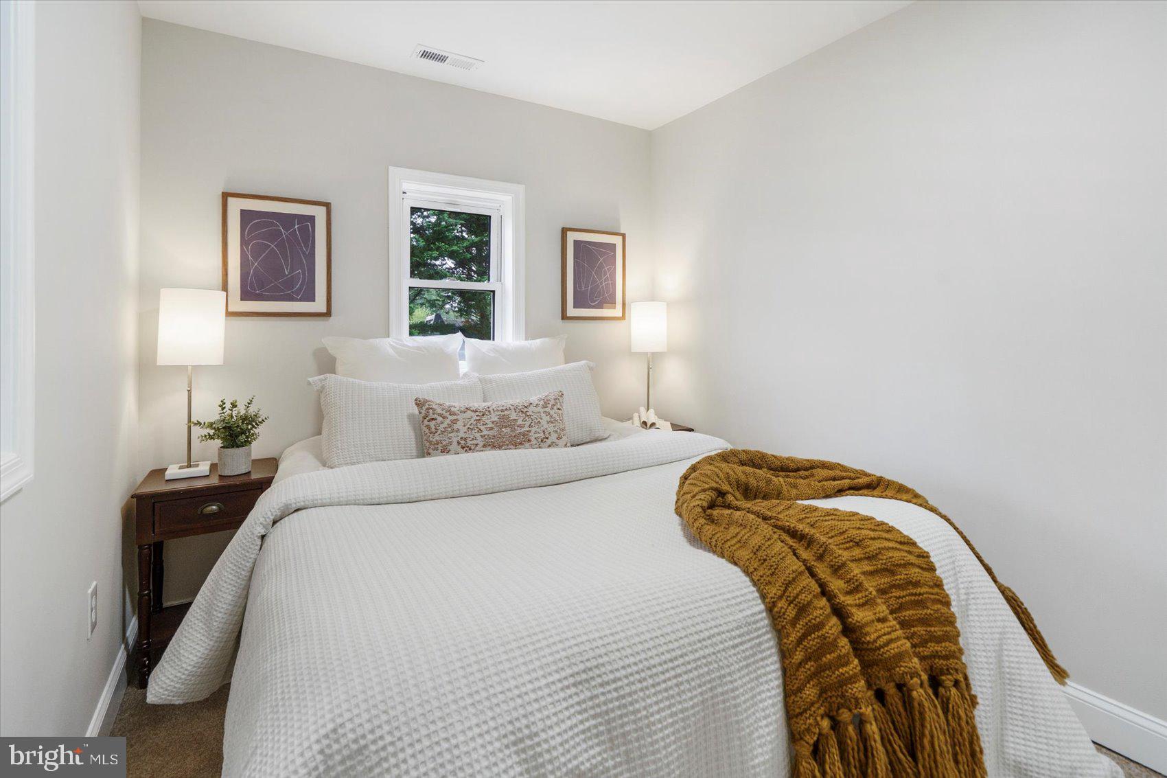 ARUNDEL GARDENS - Residential