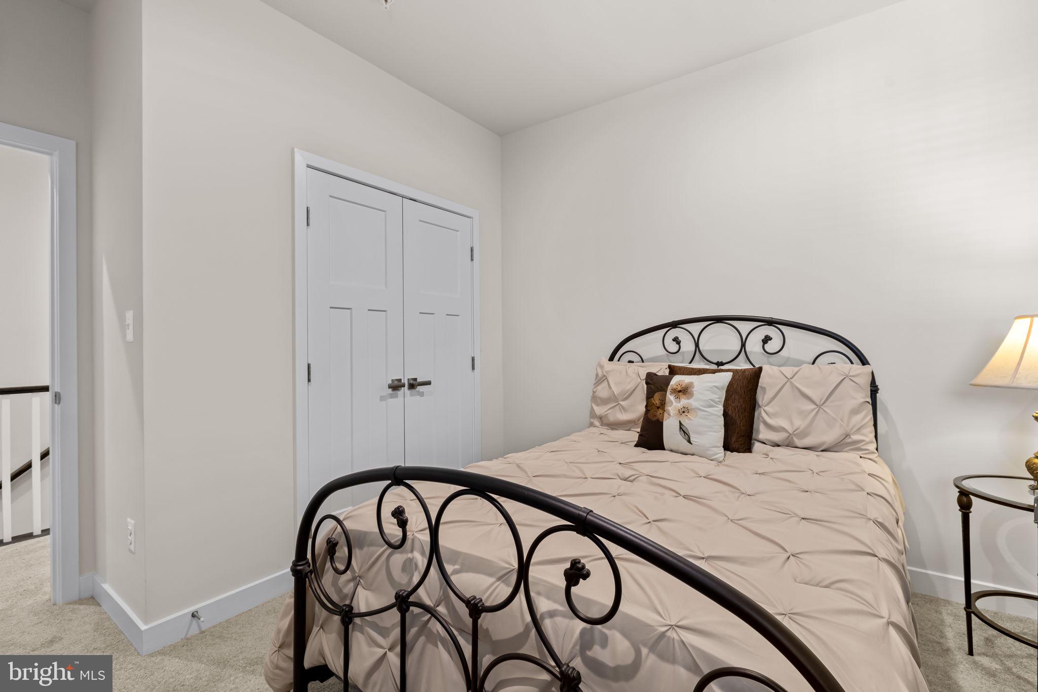 WELLINGTON FARMS - Residential