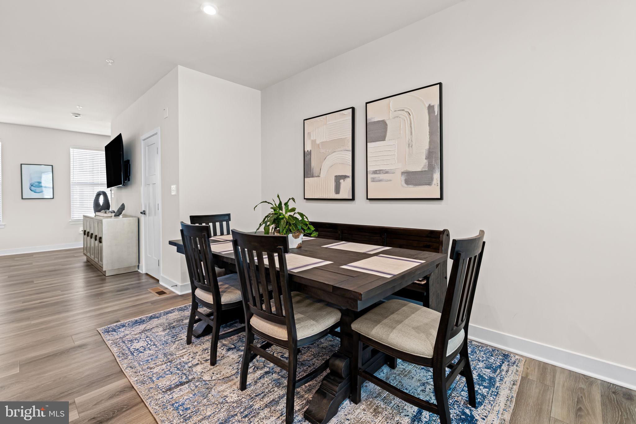 WELLINGTON FARMS - Residential