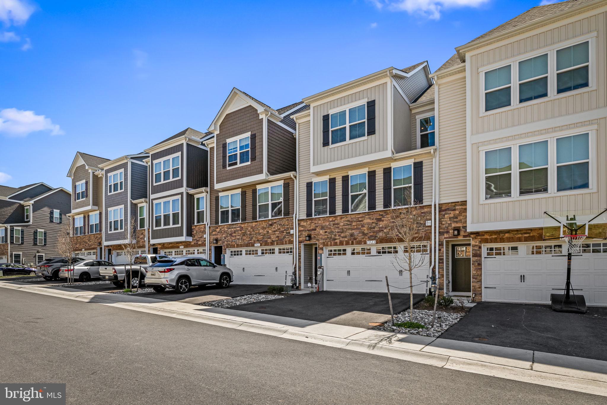 7923 OLIVE BRANCH LANE