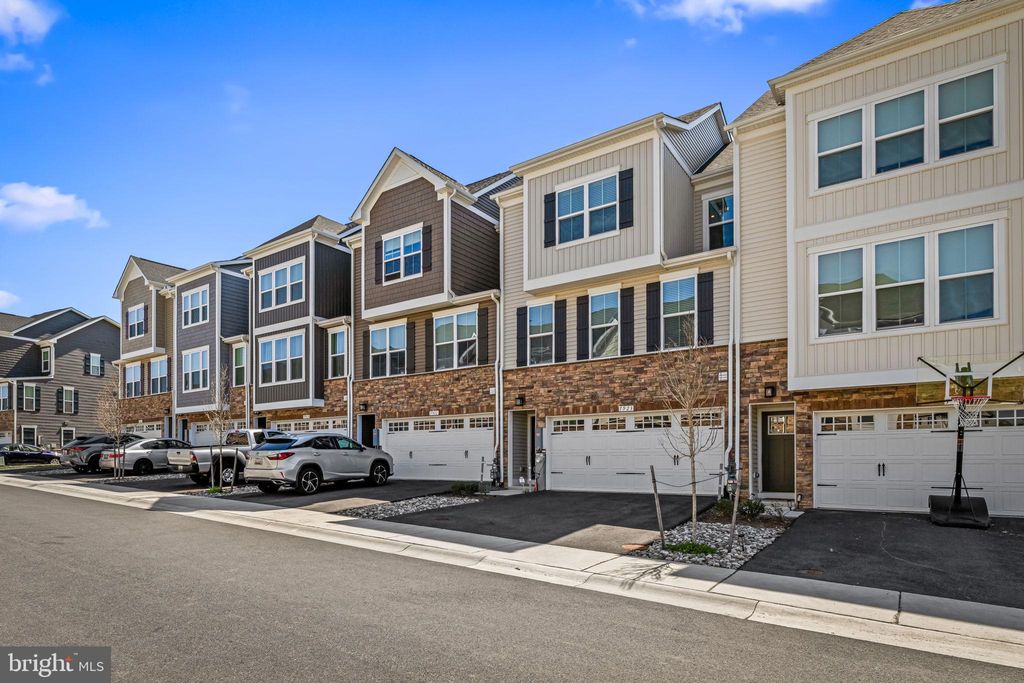 Photo of 7923 Olive Branch Lane, LAUREL, MD 20723 (MLS # MDHW2067462)