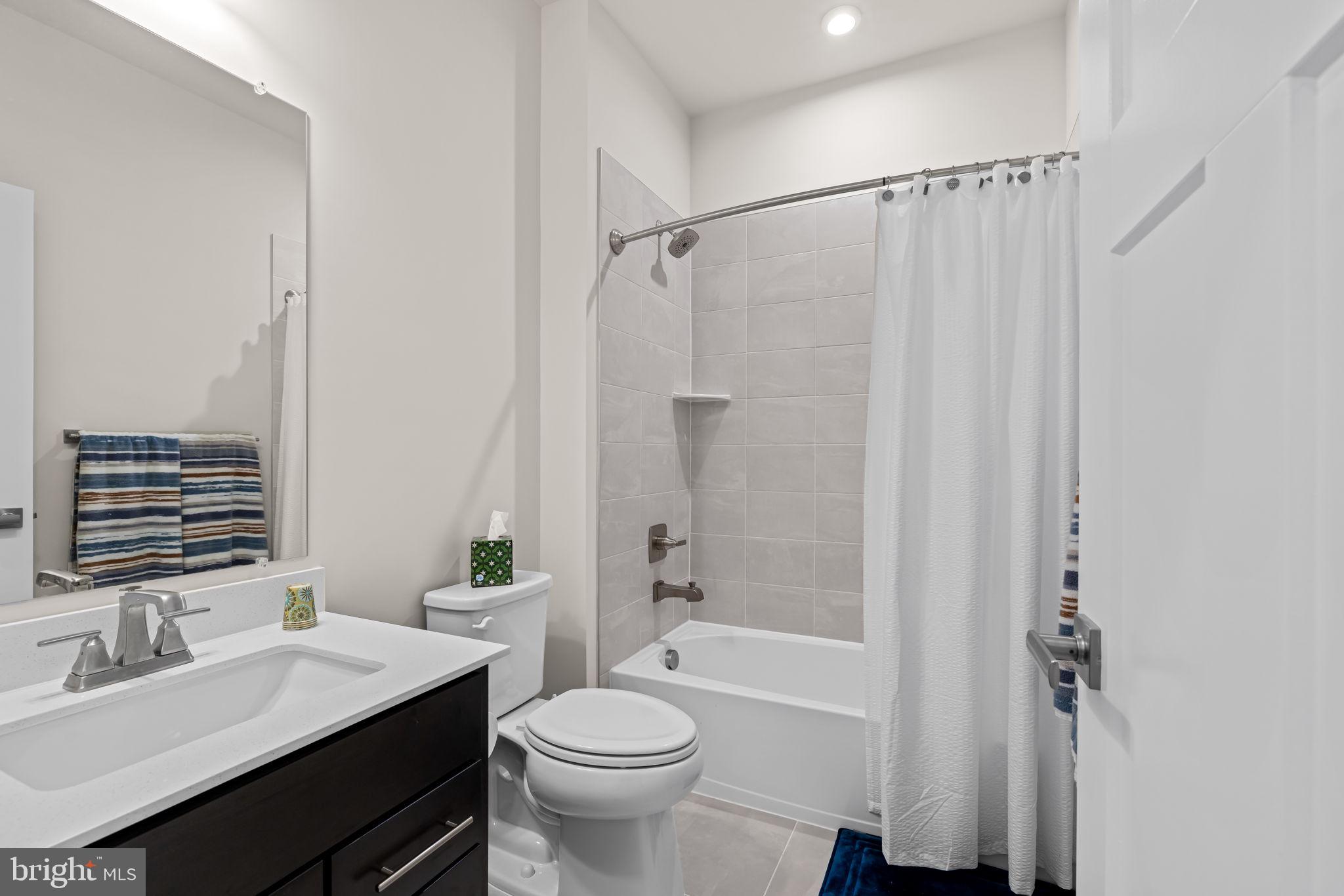 WELLINGTON FARMS - Residential