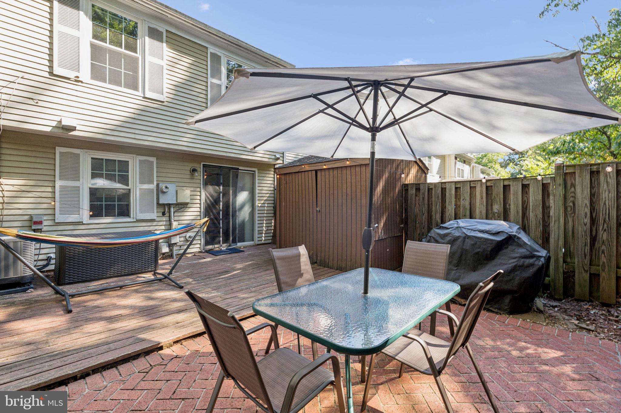 COUNTRYSIDE - Residential