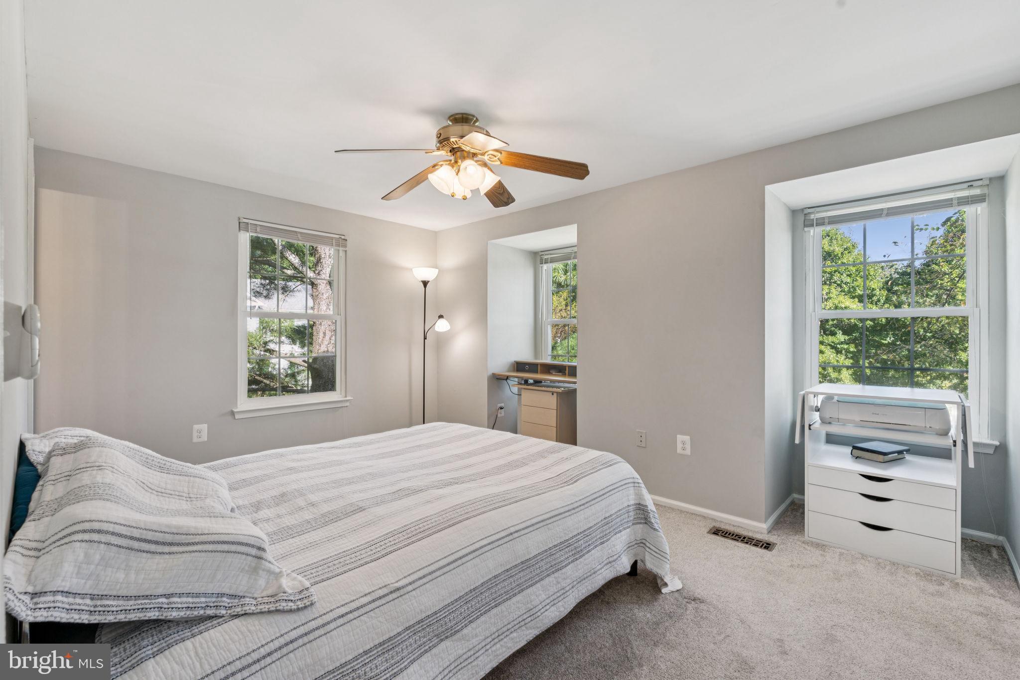 COUNTRYSIDE - Residential