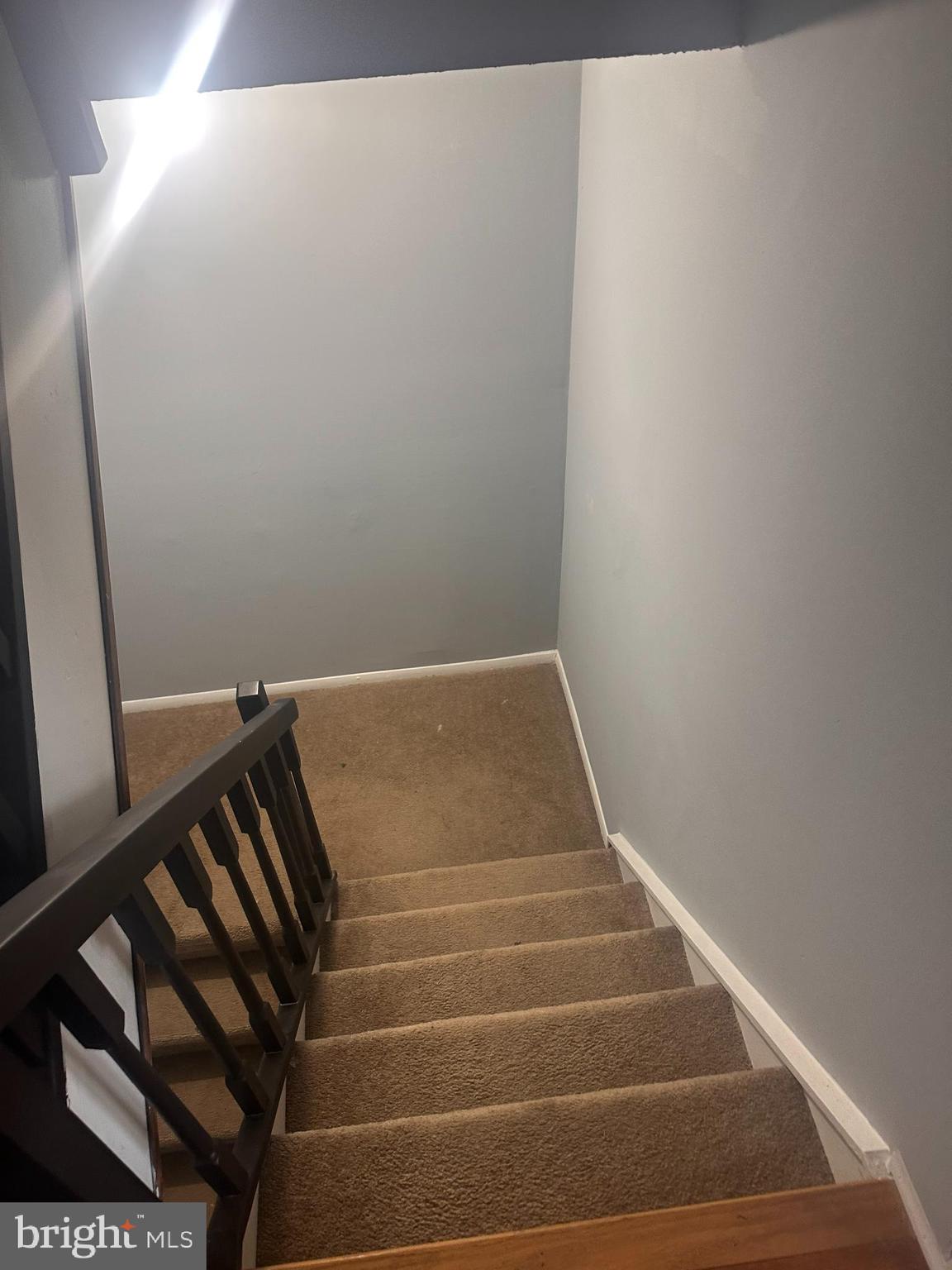 5936 SPRUCE RUN COURT