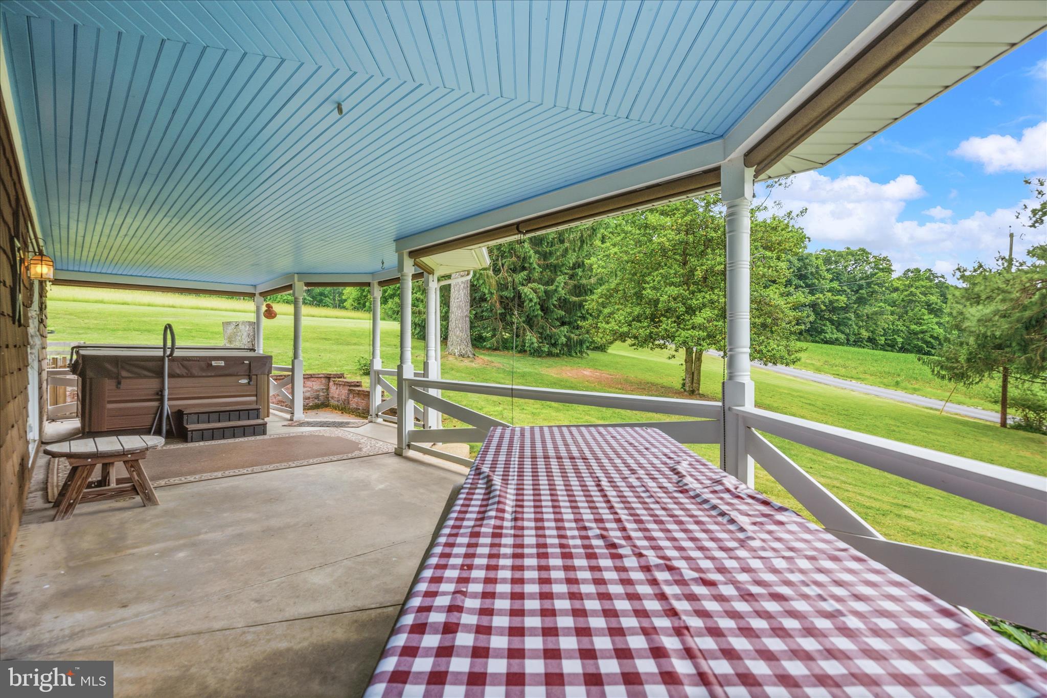2721 ROBERT ARTHUR ROAD