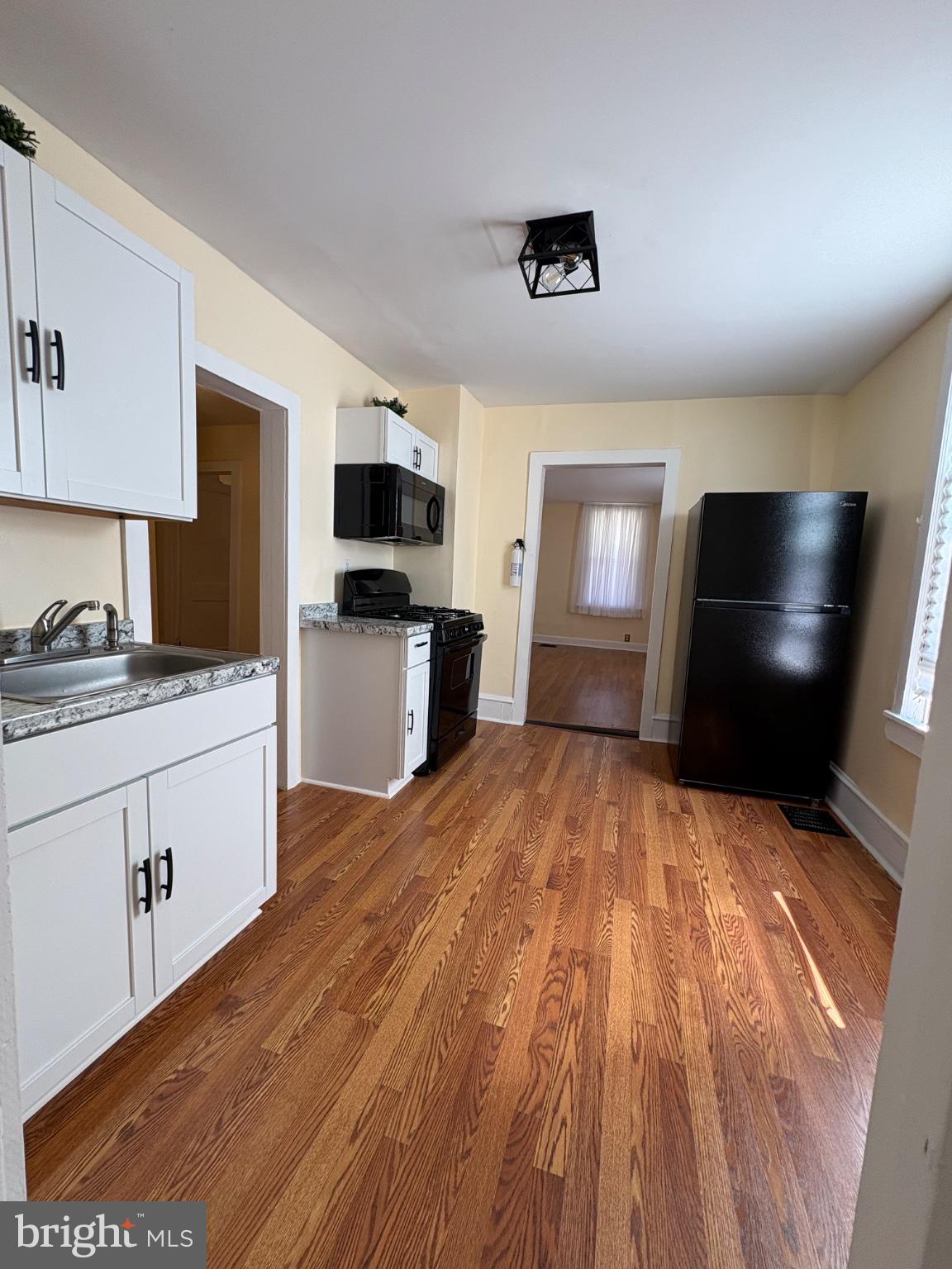 224 N DELSEA DRIVE