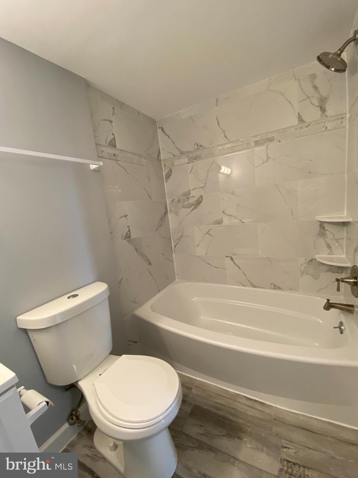 FRENCHMANS CREEK - Residential