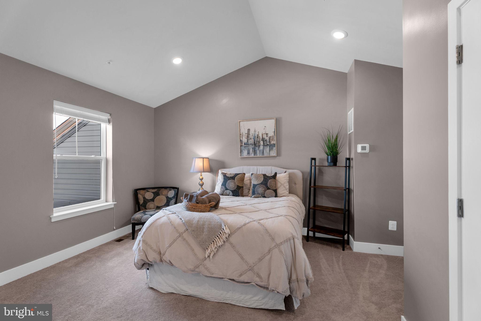 TANYARD SHORES - Residential