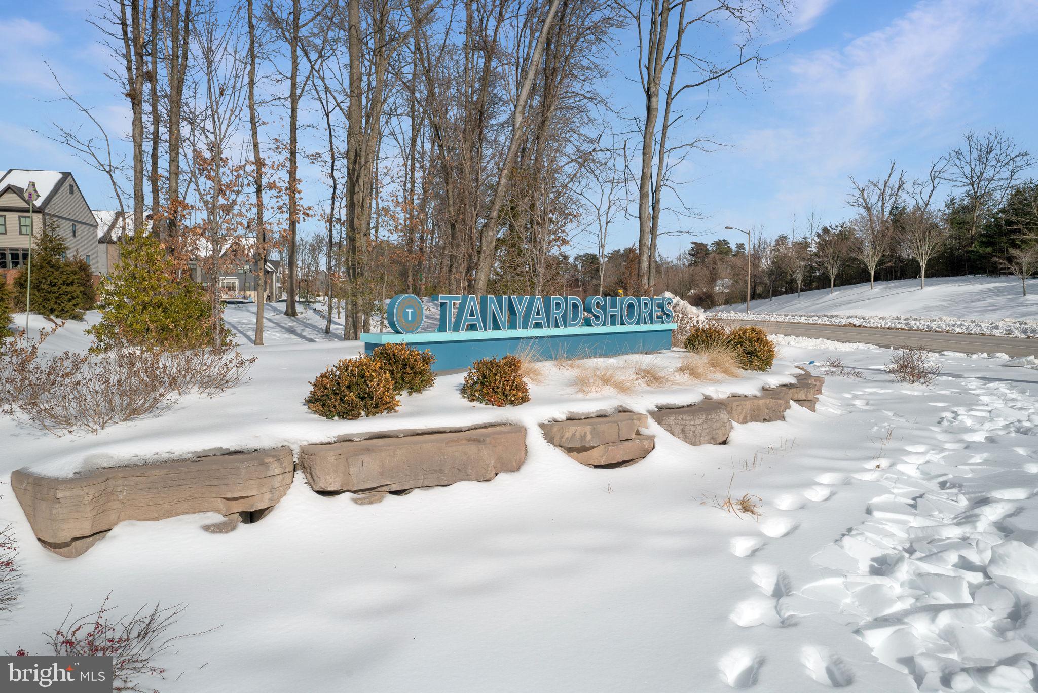 TANYARD SHORES - Residential