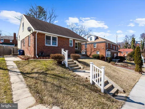 726 Nottingham Road, Baltimore, MD 21229 - MLS#: MDBA2158500