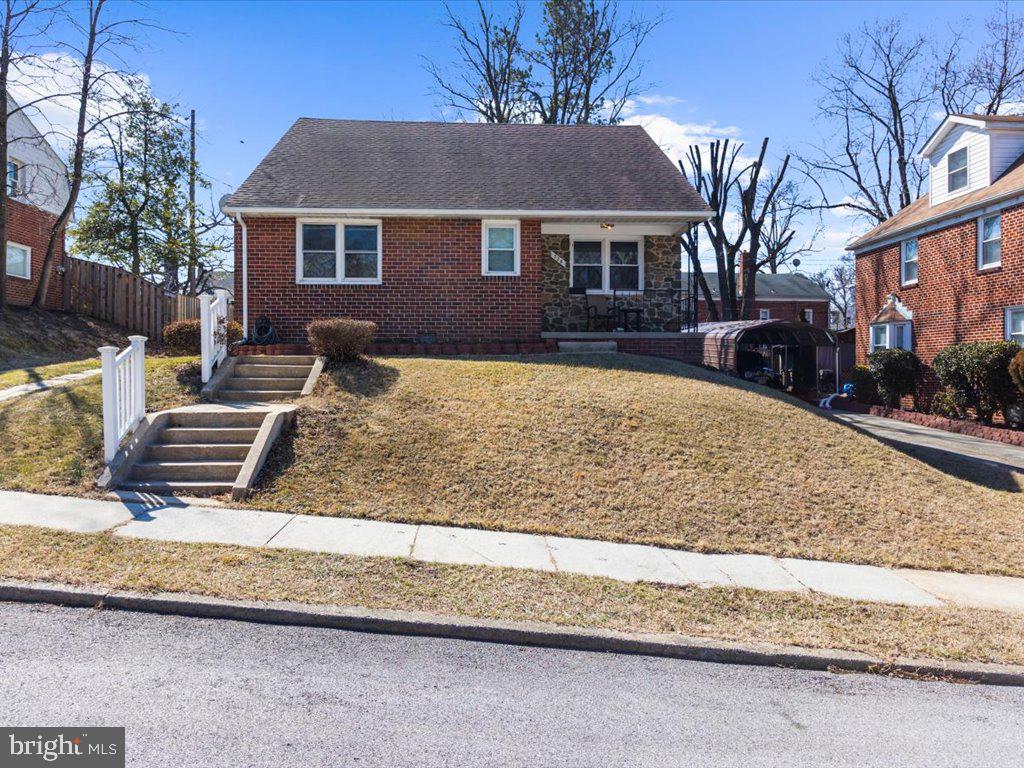 HUNTING RIDGE HISTORIC DISTRICT - Residential