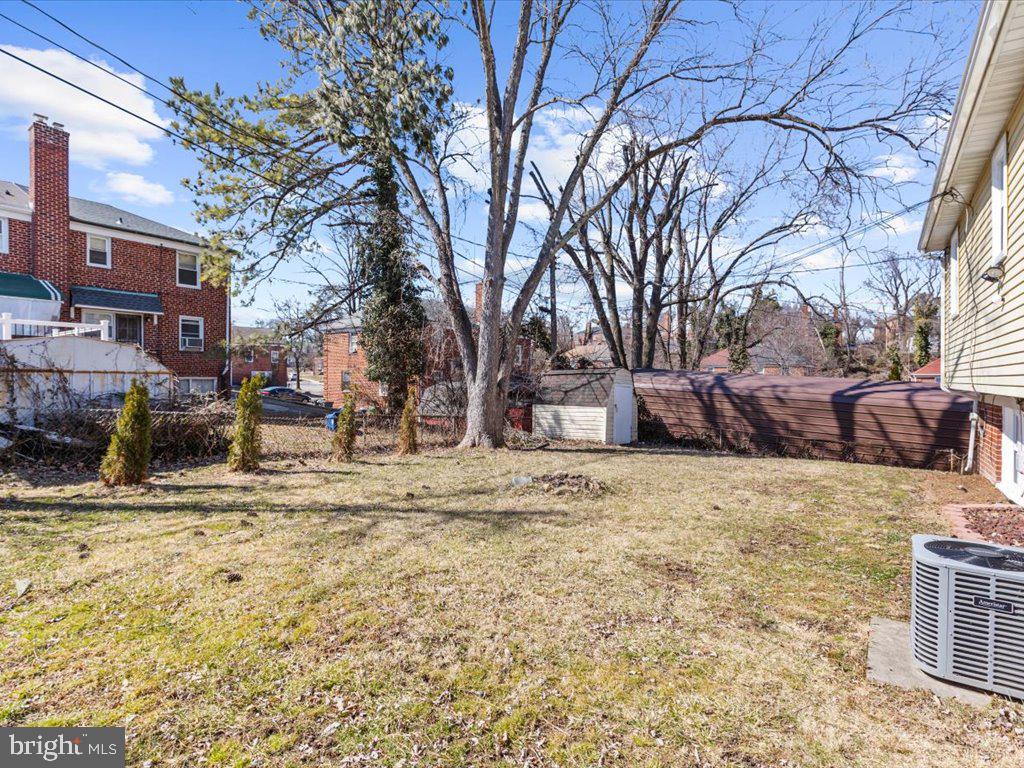HUNTING RIDGE HISTORIC DISTRICT - Residential