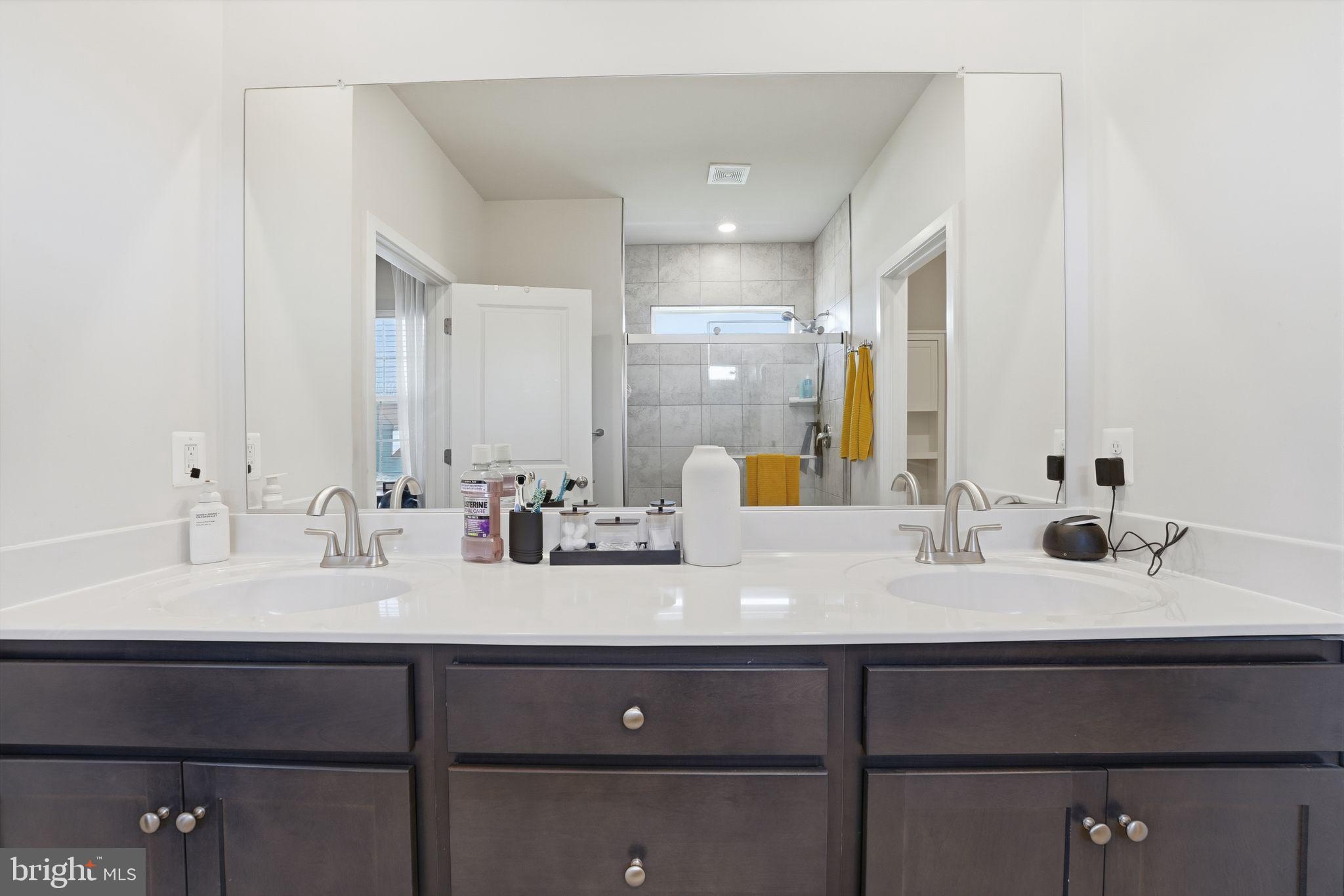 CLEVENGER CORNER VILLAGE - Residential