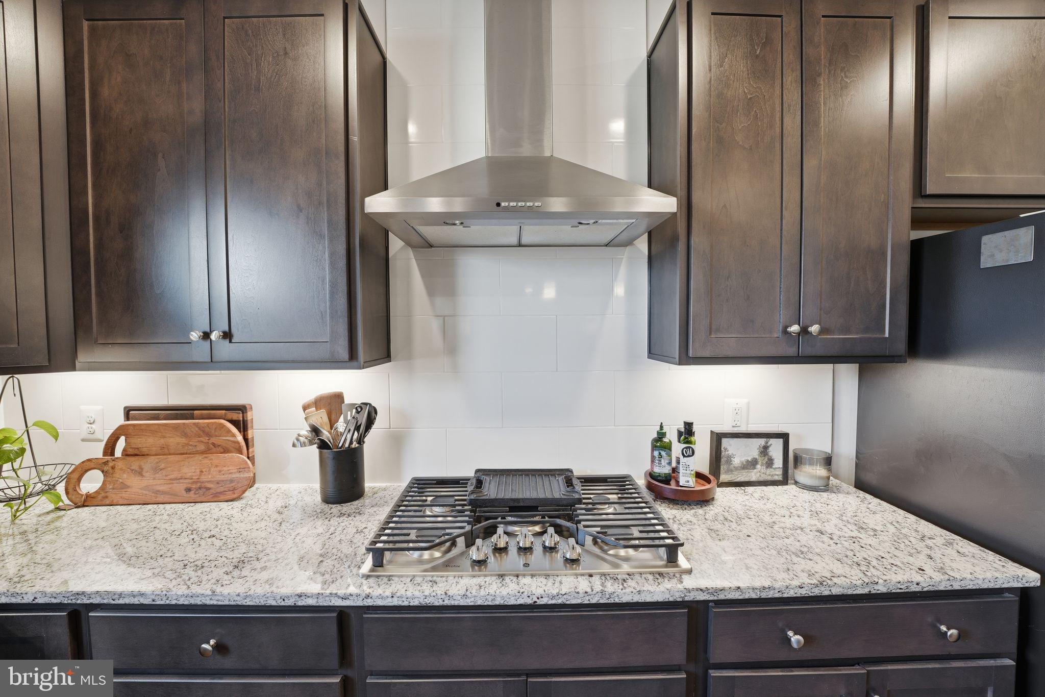 CLEVENGER CORNER VILLAGE - Residential