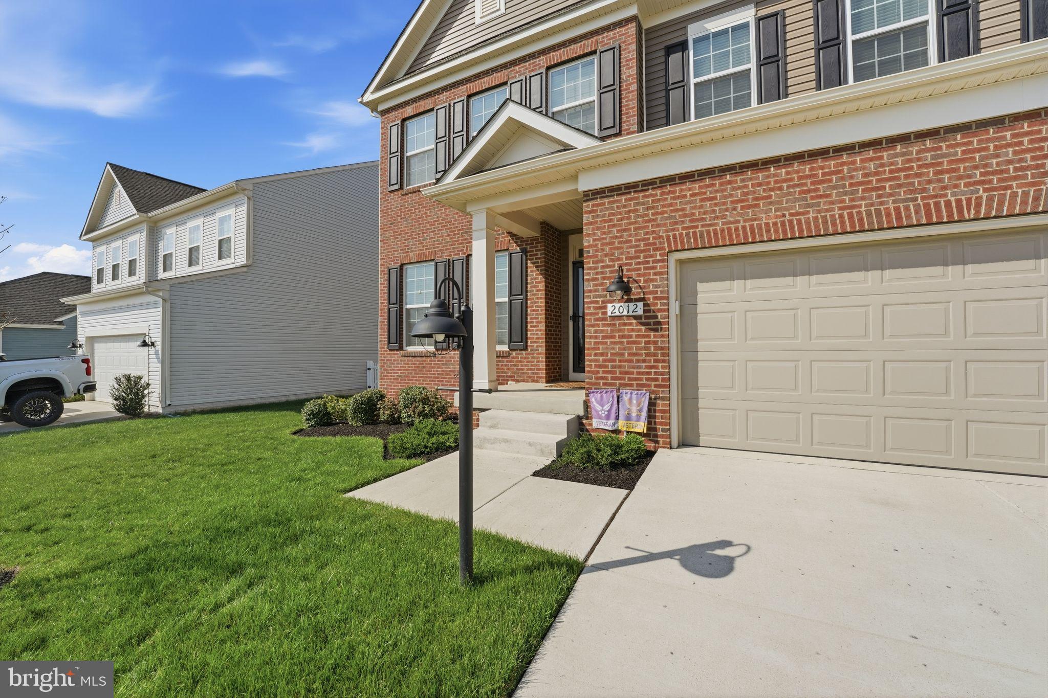 CLEVENGER CORNER VILLAGE - Residential