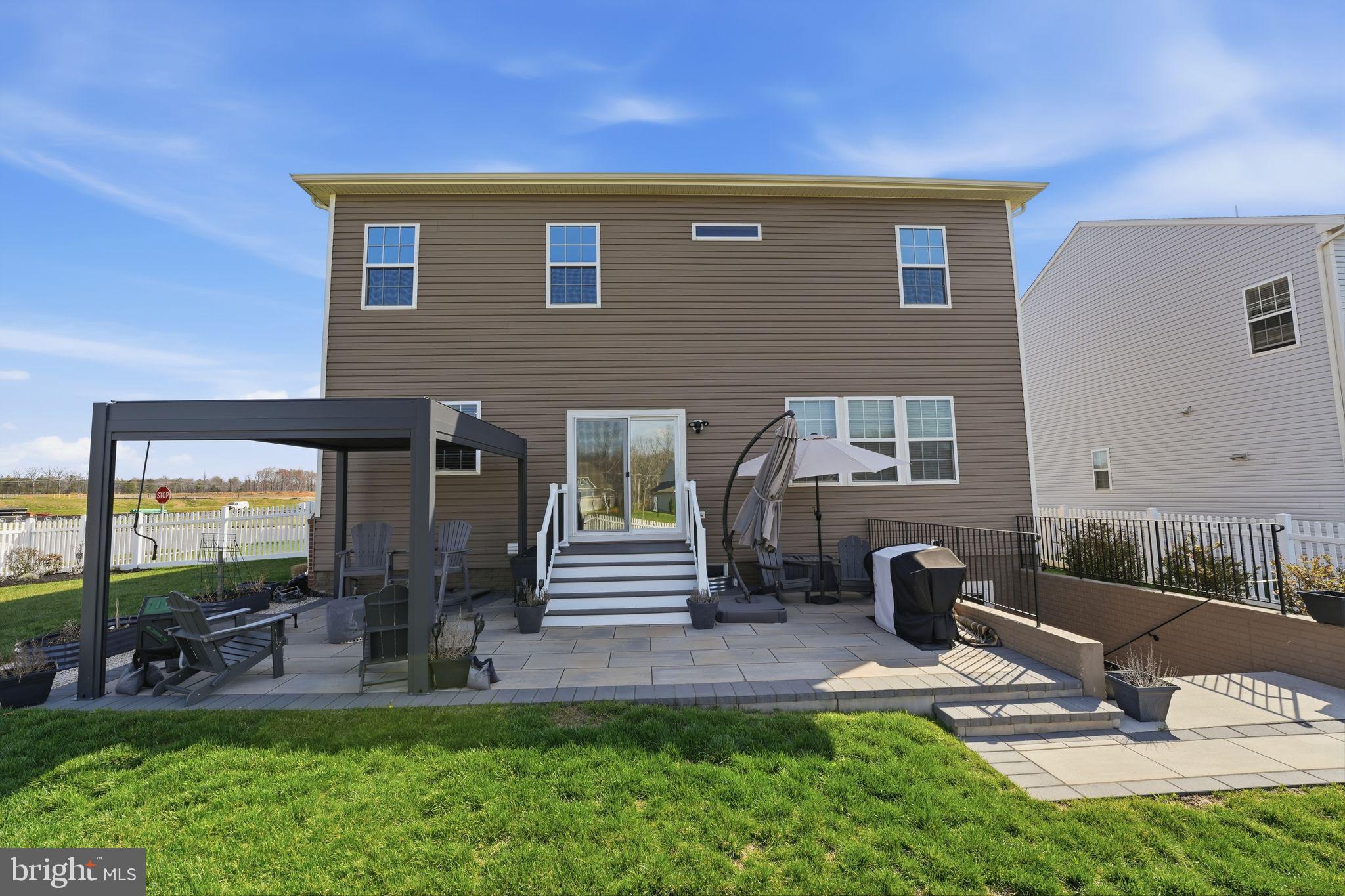 CLEVENGER CORNER VILLAGE - Residential