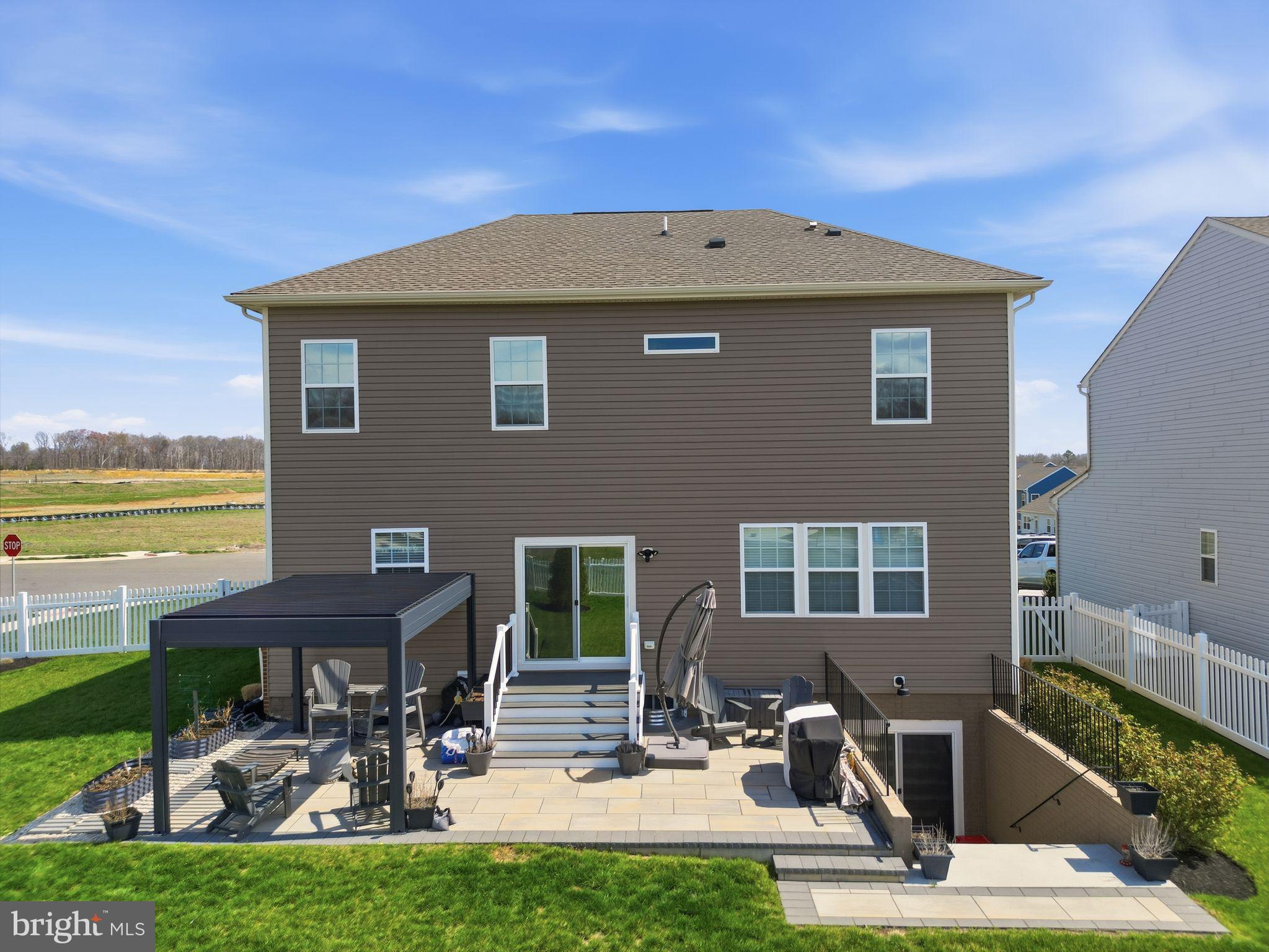 CLEVENGER CORNER VILLAGE - Residential