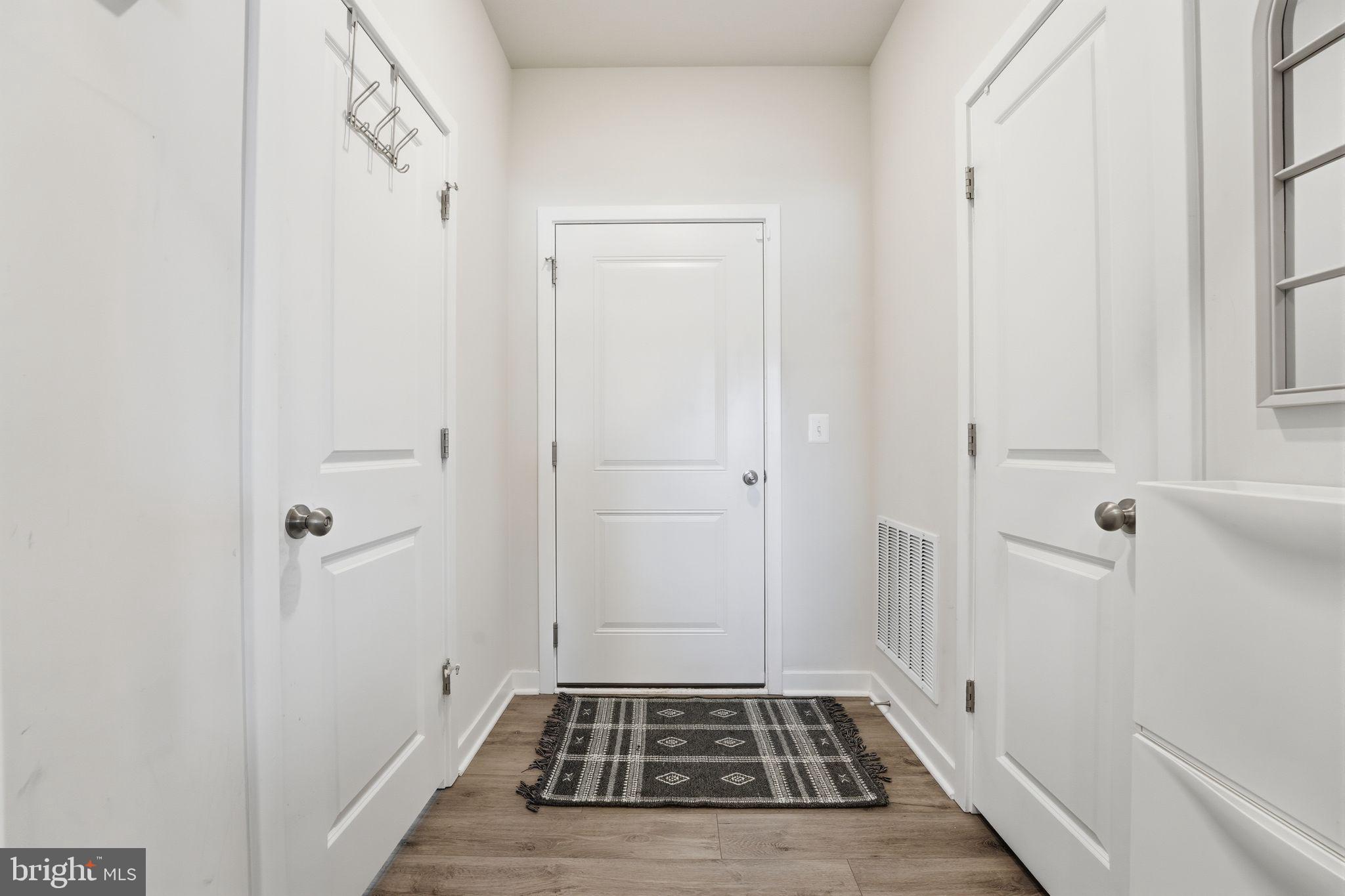 CLEVENGER CORNER VILLAGE - Residential