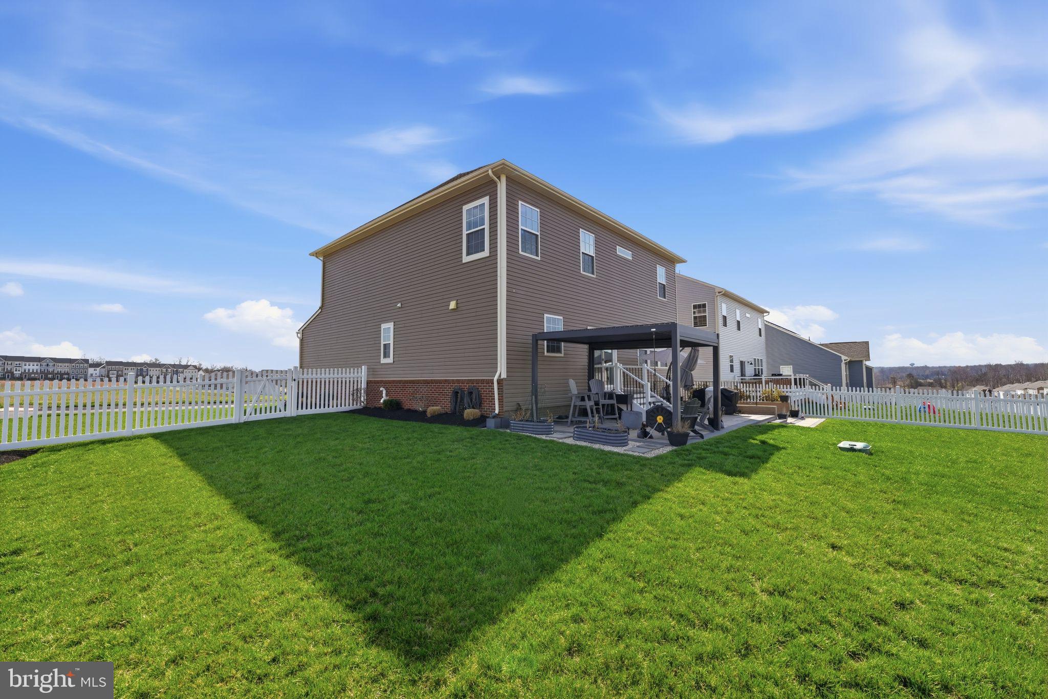 CLEVENGER CORNER VILLAGE - Residential