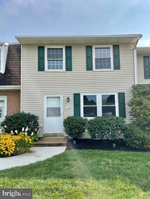 112 Dew Drop Court Unit 108, York, PA 17403