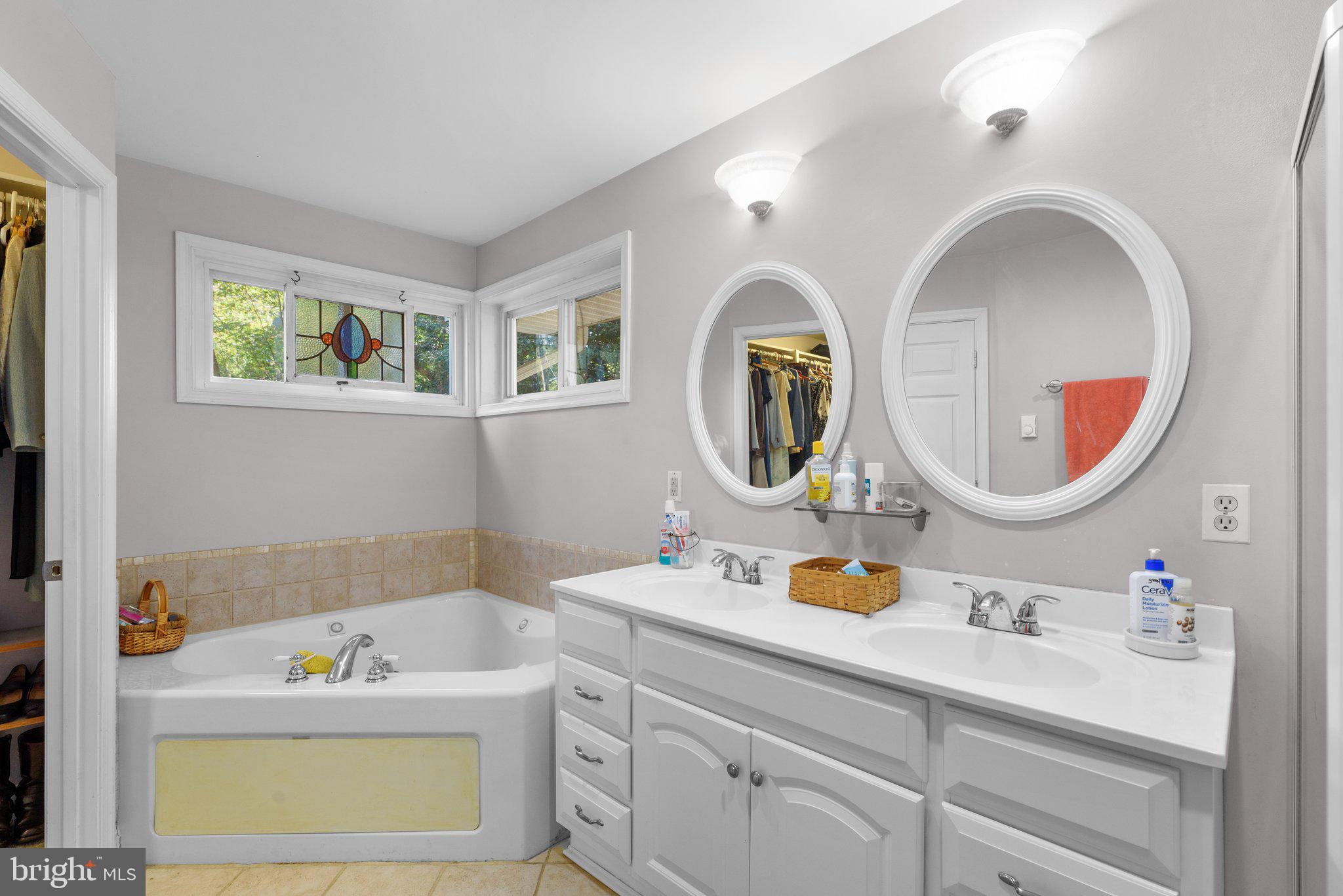 ARDEN ON THE SEVERN - Residential