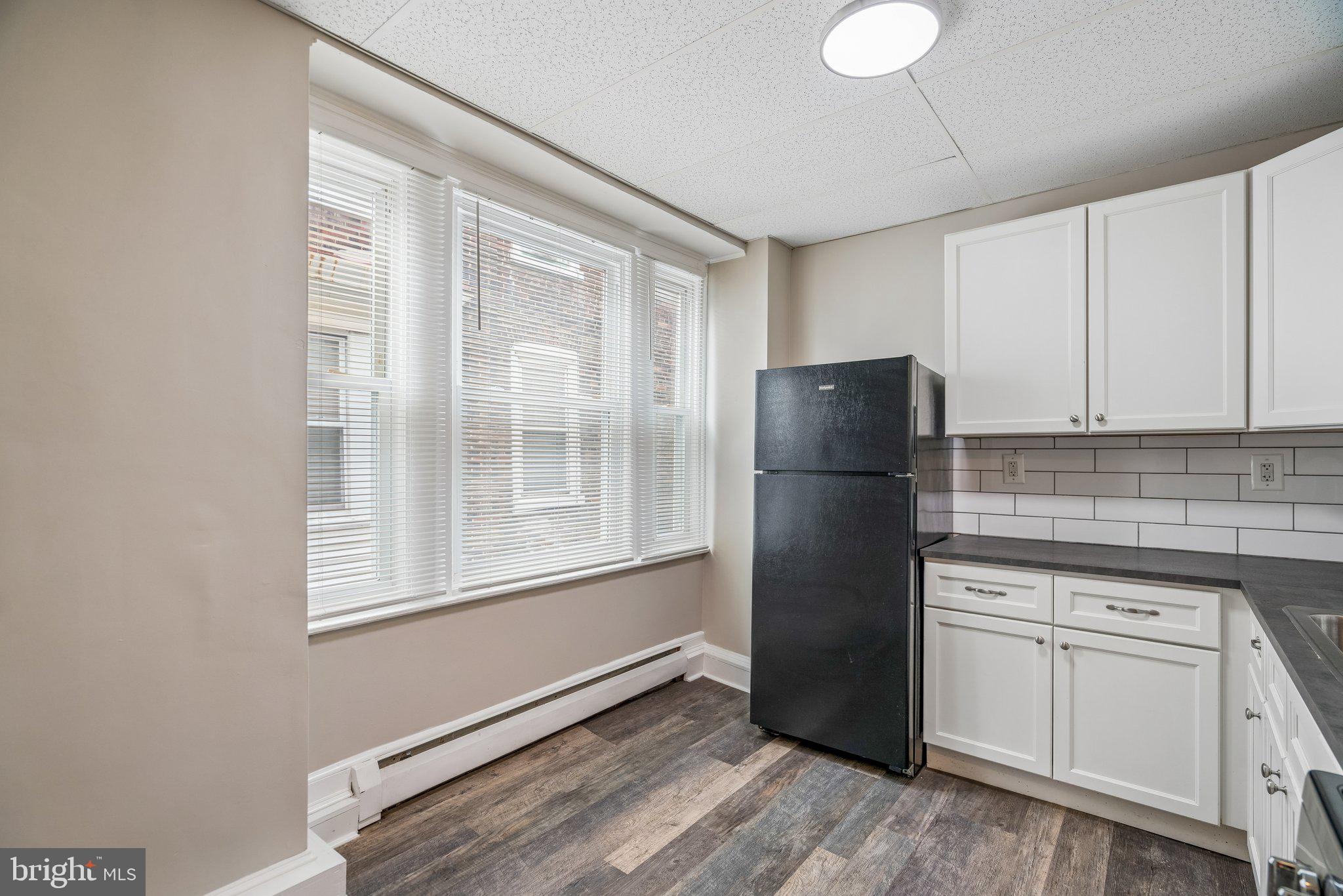 481 GERHARD STREET 2