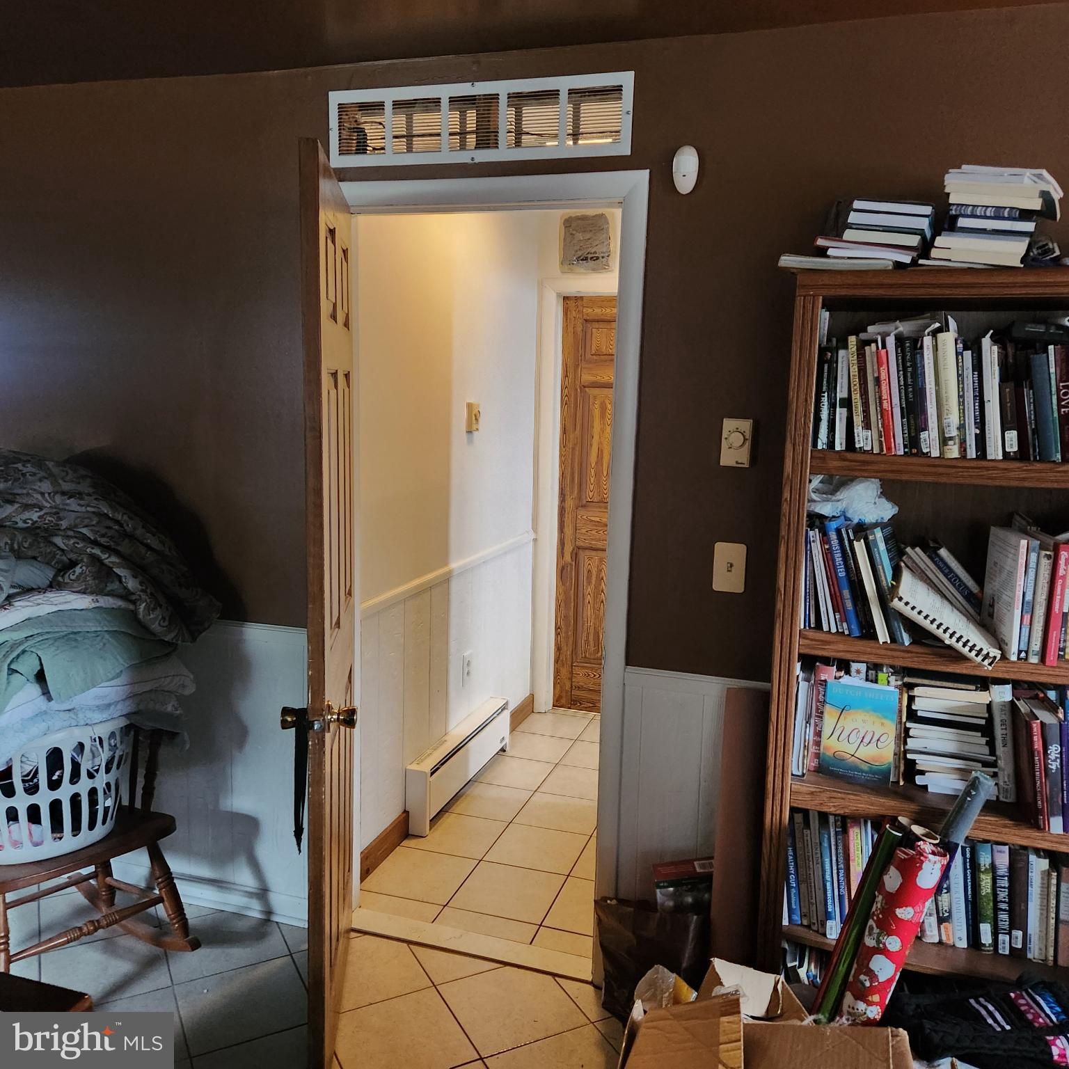 NOLL MANOR - Residential