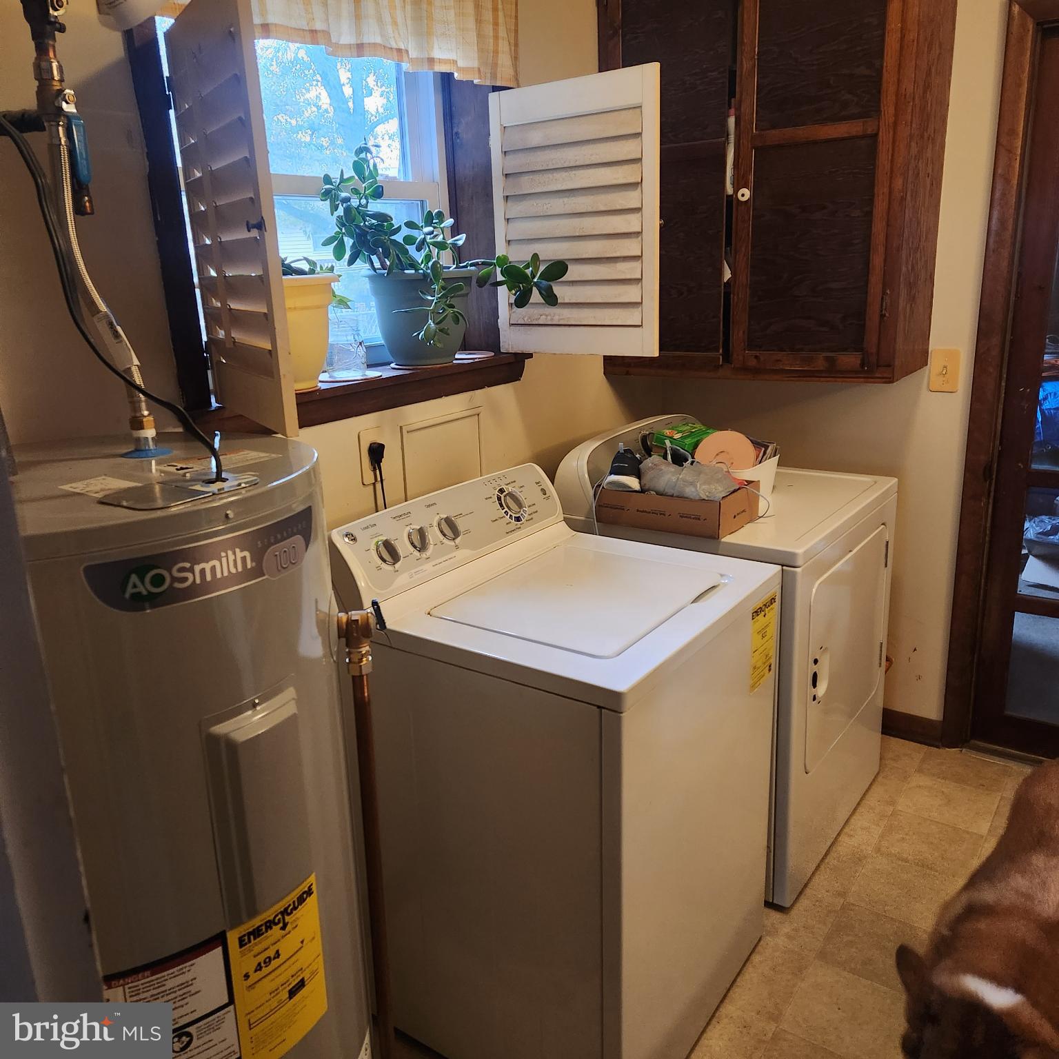 NOLL MANOR - Residential