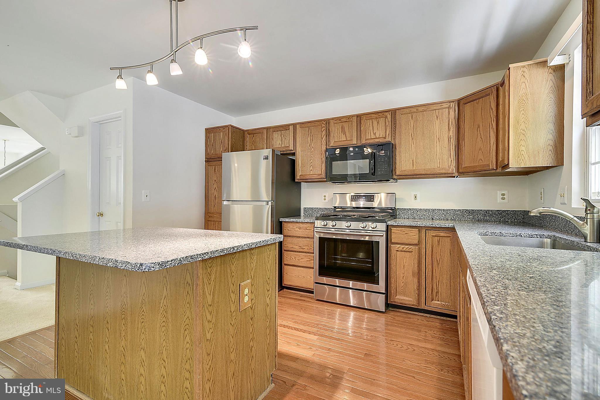 VIRGINIA CENTER - Residential