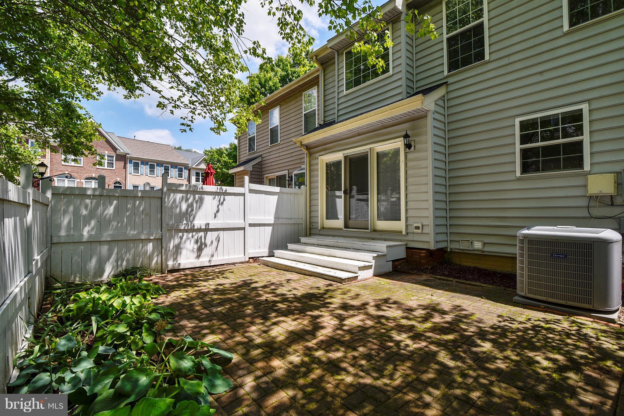 VIRGINIA CENTER - Residential